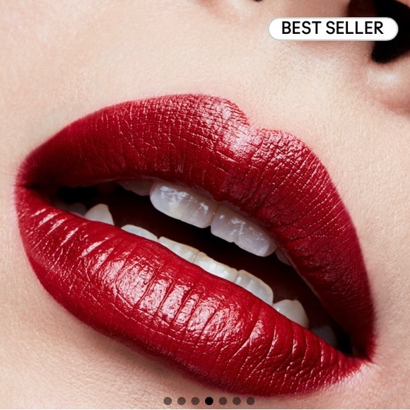 MAC Cosmetics - Amplified Crème Lipstick in Dubbonet - Picture 3 of 6